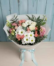 Букет цветов из:  Розы, Лизиантусы и Хризантемы в Есипово