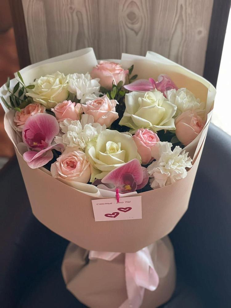 Букет цветов из: Орхидеи, Розы и Гвоздики в Есипово