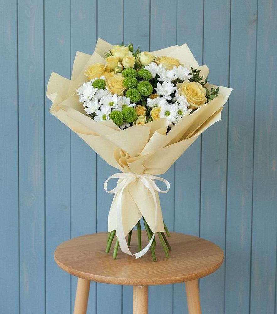 Букет цветов из: Хризантемы и Розы в Есипово