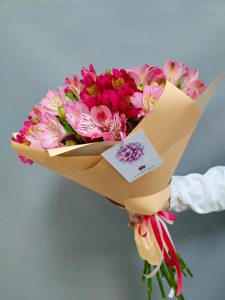 Букет цветов из: Альстромерии в Есипово