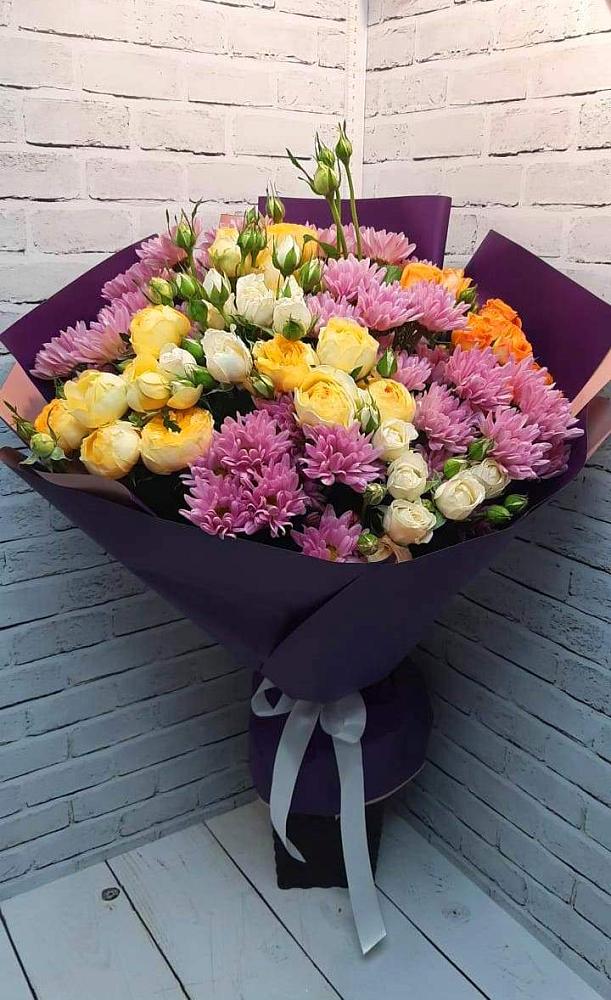 Букет цветов из: Хризантемы и Розы в Есипово