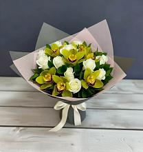 Букет цветов из:  Орхидеи и Розы в Есипово