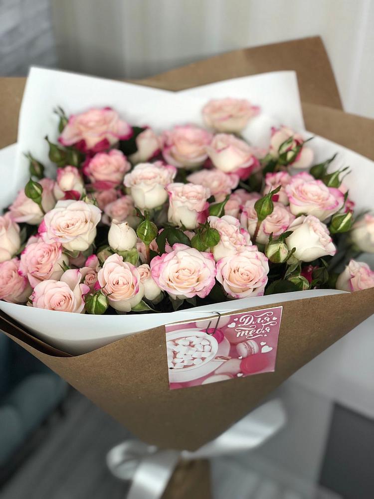 Букет цветов из: Розы в Есипово