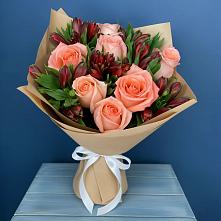 Букет цветов из:  Розы и Альстромерии #REPLACE_PRED# Есипово