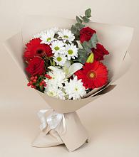 Букет цветов из:  Розы, Хризантемы, Герберы и Лилии в Есипово