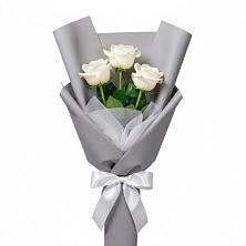 Букет 3 белые розы в Есипово