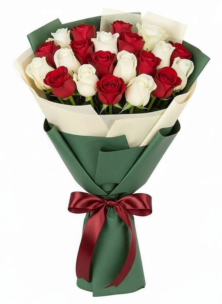 Букет Микс из красных и белых роз в Есипово