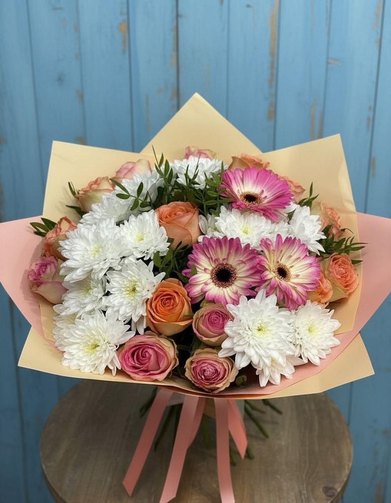 Букет цветов из: Розы, Герберы и Хризантемы в Есипово