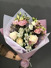 Букет цветов из:  Альстромерии, Розы и Лизиантусы #REPLACE_PRED# Есипово