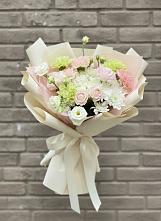 Букет цветов из:  Гвоздики, Розы, Лизиантусы и Хризантемы в Есипово