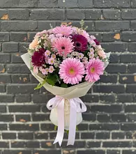 Букет цветов из:  Герберы и Хризантемы #REPLACE_PRED# Есипово