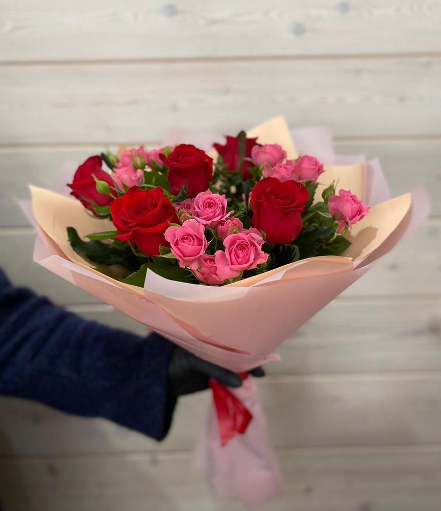 Букет цветов из: Розы в Есипово